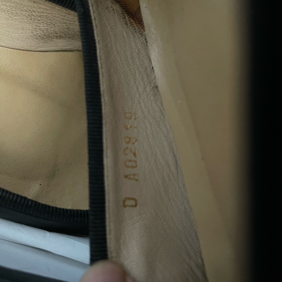 Authentic pre loved Chanel Leather Ballet Flats 36.5 Patent Cap Toe - Picture 9 of 16